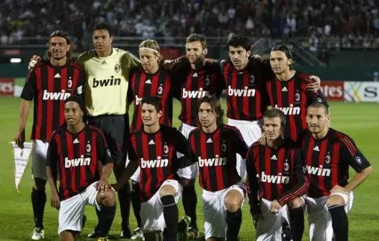 粉丝喊话Shanks不许再打辩论了，Shanks笑着回应：好！