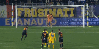 云达不莱梅3-3法兰克福，卡利穆恩多首开记录，