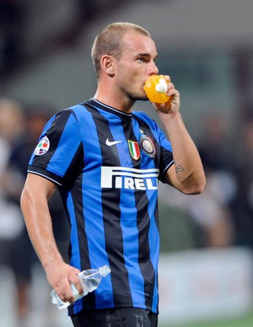 6000万英镑！阿森纳曼城争抢利夫拉门托，纽卡续约截胡？